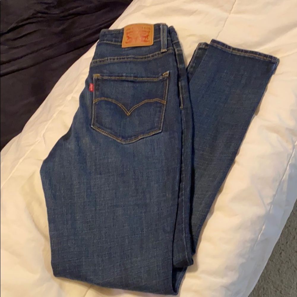 Levi high Rise skinny Jeans